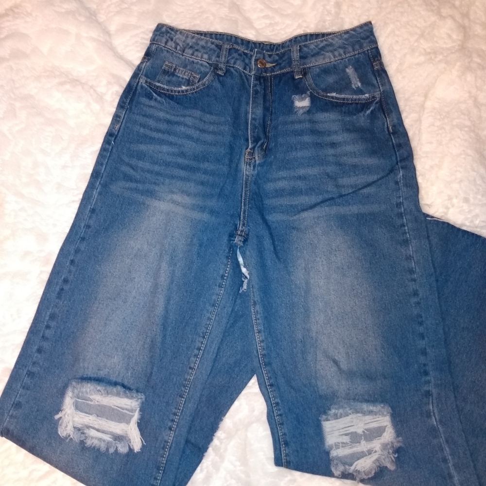 Wide leg jeans